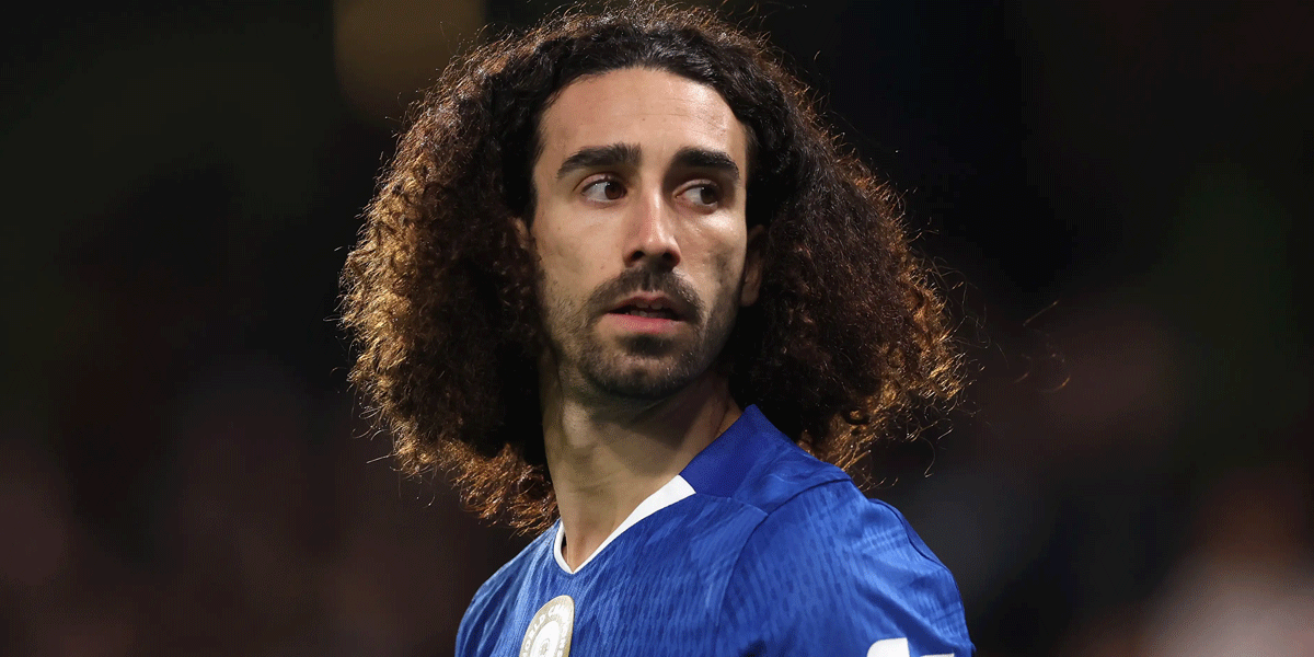 Marc Cucurella Ceritakan Momen “Berlutut” Demi Manchester City